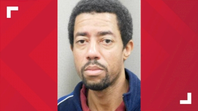 investigators-issue-alert-for-sex-offender-on-the-run